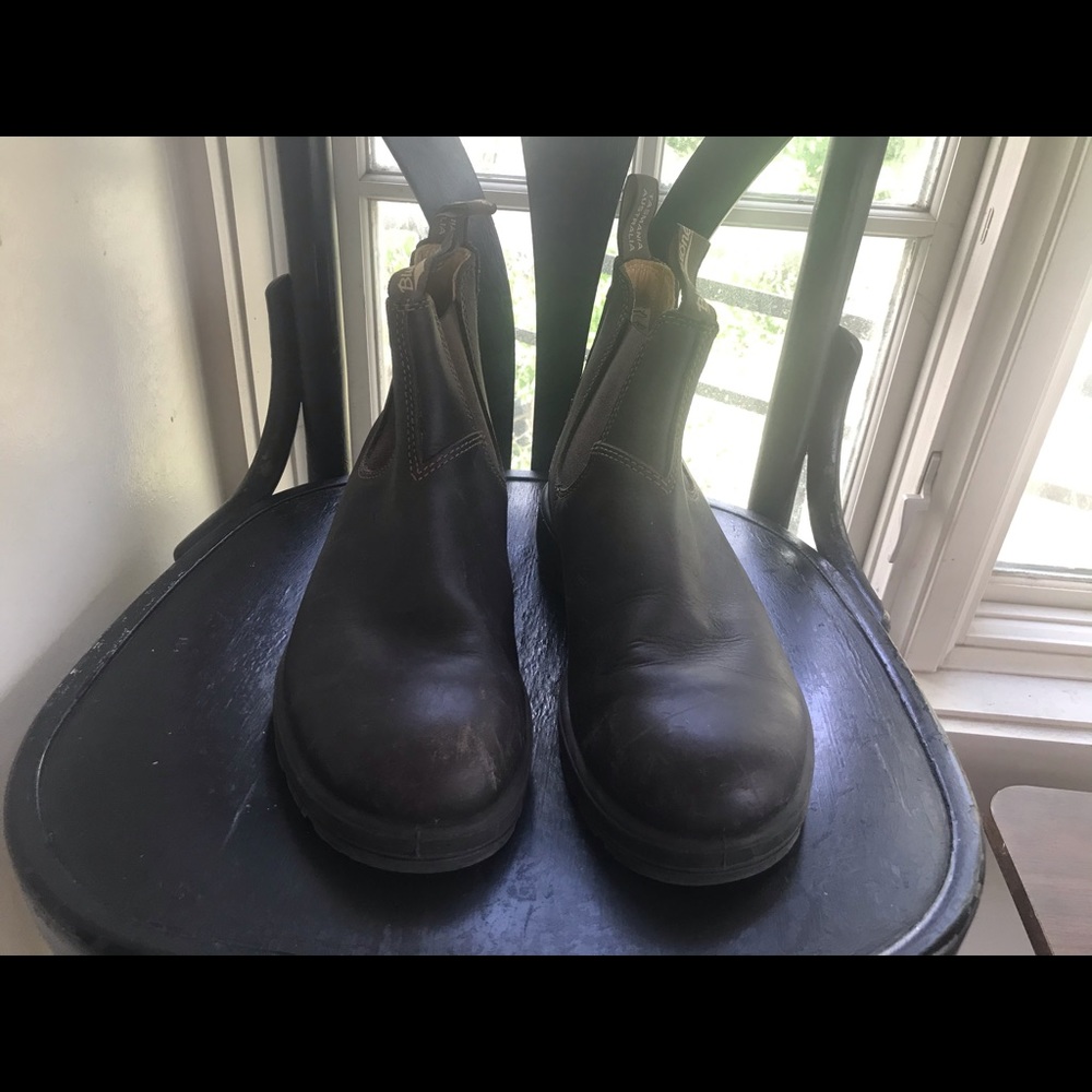 Blundstone Chelsea boots